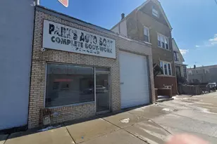 4251 N Western Ave, Chicago, IL 60618 - Photo 6