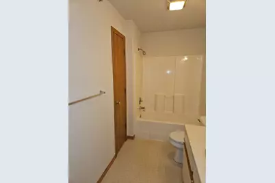 1435 Spring Brook Court #2B, Round Lake Beach, IL 60073 - Photo 18