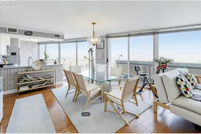 1720 Maple Avenue #2420, Evanston, IL 60201 - Photo 4