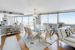 1720 Maple Ave, Evanston, IL 60201 - Photo 4