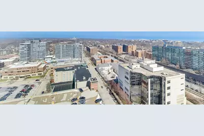 1720 Maple Avenue #2420, Evanston, IL 60201 - Photo 14