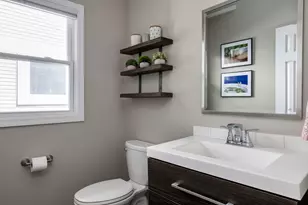 803 S Maple Ave, Oak Park, IL 60304 - Photo 12
