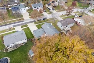 309 Plymouth Ln NW, Bloomingdale, IL 60108 - Photo 22