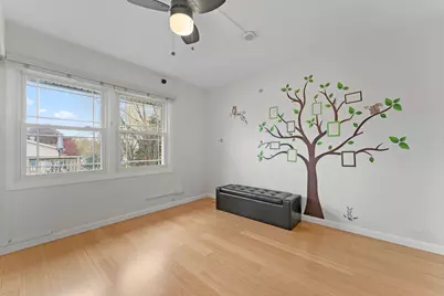 309 Plymouth Lane NW, Bloomingdale, IL 60108 - Photo 8