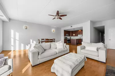 2622 W Diversey Avenue #201, Chicago, IL 60647 - Photo 4