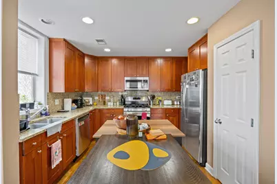 2622 W Diversey Avenue #201, Chicago, IL 60647 - Photo 6