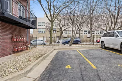 2622 W Diversey Avenue #201, Chicago, IL 60647 - Photo 18