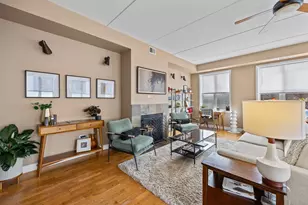 2622 W Diversey Ave, Chicago, IL 60647 - Photo 4