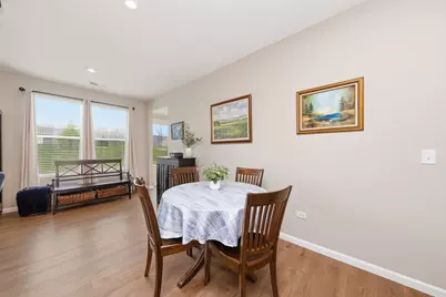 3203 Sweetgrass Circle, Aurora, IL 60503 - Photo 4