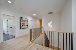 611 S Loomis St, Naperville, IL 60540 - Photo 40