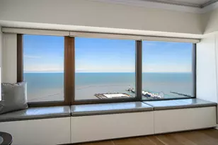 175 E Delaware Pl, Chicago, IL 60611 - Photo 4