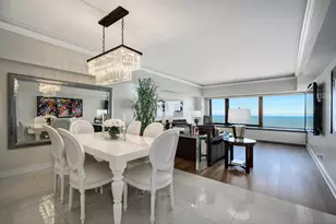 175 E Delaware Pl, Chicago, IL 60611 - Photo 2