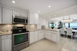 175 E Delaware Pl, Chicago, IL 60611 - Photo 10