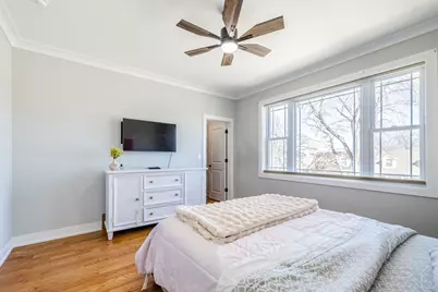 5739 W Grover Street, Chicago, IL 60630 - Photo 22