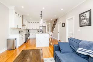 5739 W Grover St, Chicago, IL 60630 - Photo 12