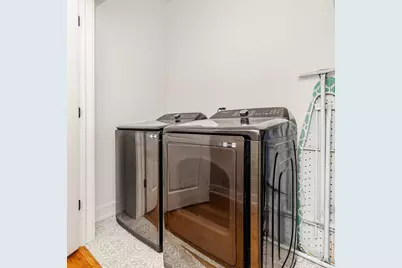 5739 W Grover Street, Chicago, IL 60630 - Photo 20