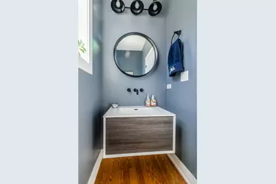 5739 W Grover Street, Chicago, IL 60630 - Photo 14