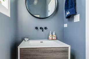 5739 W Grover St, Chicago, IL 60630 - Photo 14