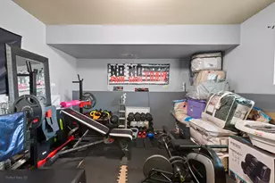 3422 W 12th Pl, Chicago, IL 60623 - Photo 18