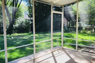 724 Burning Tree Ln, Naperville, IL 60563 - Photo 18