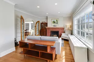 283 Bartram Rd, Riverside, IL 60546 - Photo 6