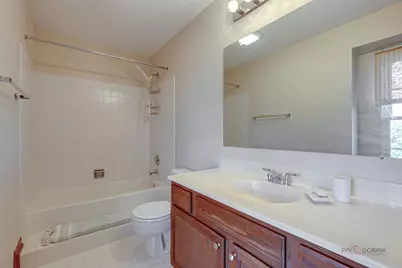 632 Grosse Pointe Circle #-, Vernon Hills, IL 60061 - Photo 24