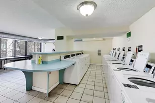 2754 N Hampden Ct, Chicago, IL 60614 - Photo 22