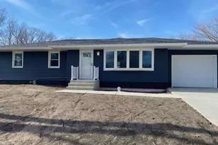 2135 13th St, Peru, IL 61354 - Photo 1