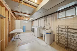 702 Highcrest Rd, Dixon, IL 61021 - Photo 30