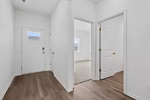 2908 Savana Dr, Joliet, IL 60435 - Photo 2