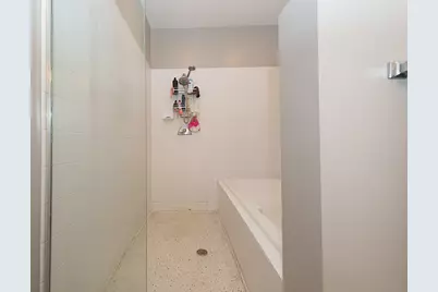 [Address not provided], Chicago, IL 60608 - Photo 14