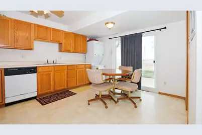 23 Fetzer Court #2, Bloomington, IL 61704 - Photo 6