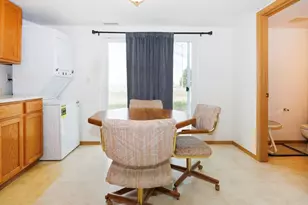 23 Fetzer Ct, Bloomington, IL 61704 - Photo 8