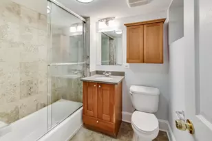 320 W Evergreen Ave, Chicago, IL 60610 - Photo 22