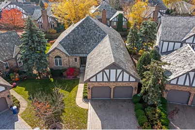 61 Berkshire Court, Burr Ridge, IL 60527 - Photo 4