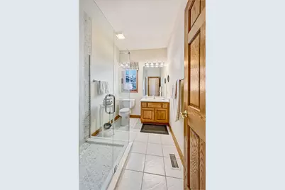 61 Berkshire Court, Burr Ridge, IL 60527 - Photo 24