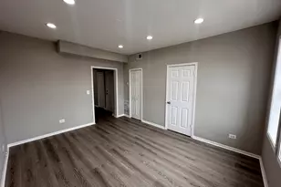 4942 S Racine Ave, Chicago, IL 60609 - Photo 6