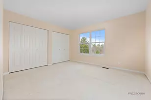 14200 Oakwood Ct, Libertyville, IL 60048 - Photo 30