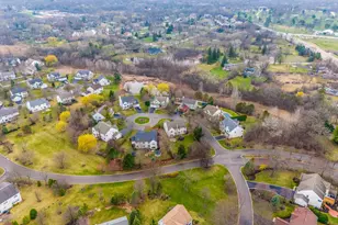 14200 Oakwood Ct, Libertyville, IL 60048 - Photo 40