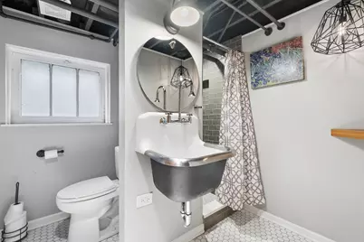 7446 N Rockwell Street, Chicago, IL 60645 - Photo 20