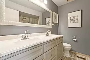 333 Grosvenor Ct, Bolingbrook, IL 60440 - Photo 32