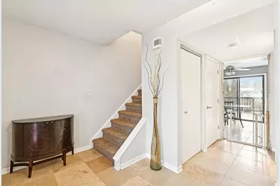 333 Grosvenor Court, Bolingbrook, IL 60440 - Photo 4