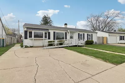 506 Kenyon Avenue, Romeoville, IL 60446 - Photo 2