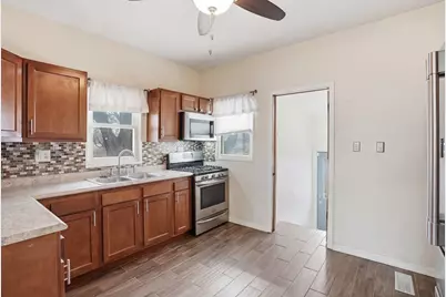 2749 Broadway Street, Blue Island, IL 60406 - Photo 8