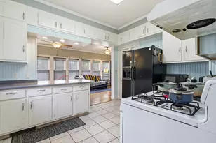 618 W Putnam St, Princeton, IL 61356 - Photo 4