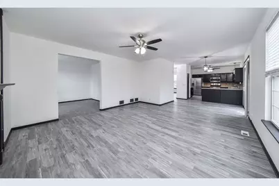 730 Boyce Road, Sugar Grove, IL 60554 - Photo 10