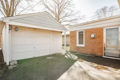 9625 Richard Avenue, Franklin Park, IL 60131 - Photo 2