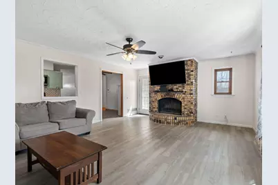 2814 Hillside Court, Bettendorf, IA 52722 - Photo 10