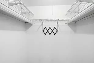 393 Indian Hill Dr, Buffalo Grove, IL 60089 - Photo 16