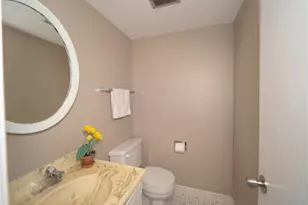 144 E Bailey Rd, Naperville, IL 60565 - Photo 10